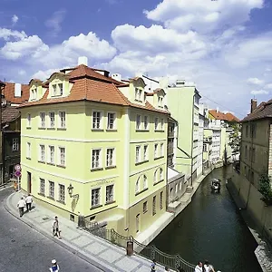 Hotel Certovka, Praag